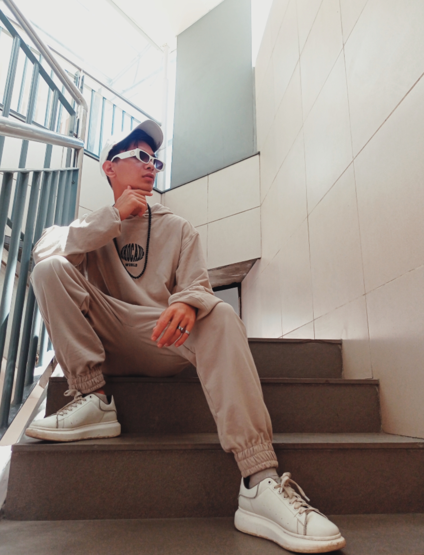 Costello corlence img